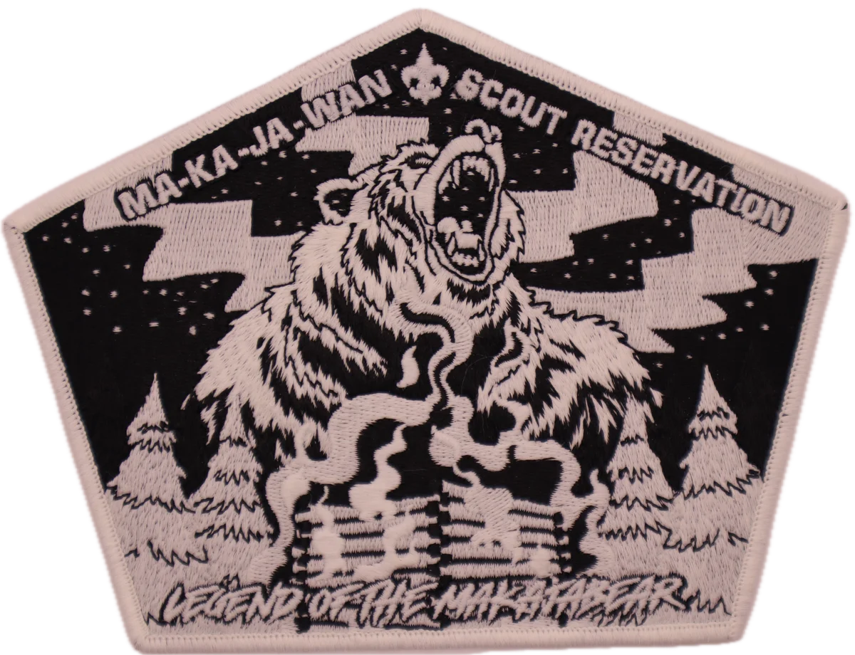 images/2025_legend_of_the_makajabear_glow_in_the_dark_center_front_noglow.webp